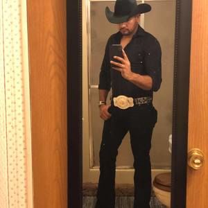 Meet your Posher, Samuel